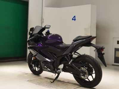 Yamaha YZF-R3 2025