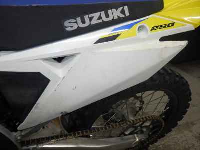 Suzuki RMZ250