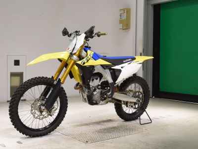Suzuki RMZ250