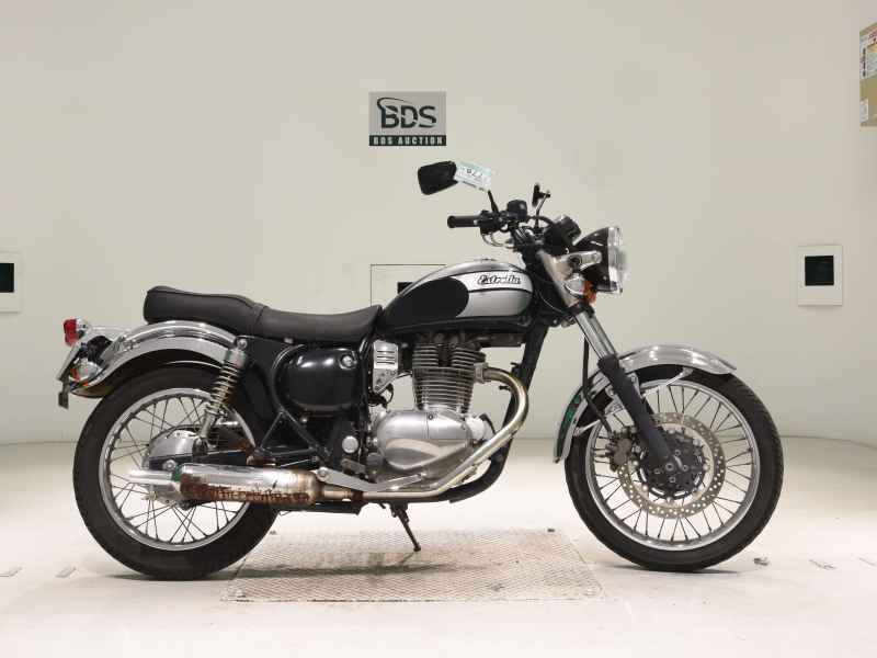 Kawasaki Estrella 2009