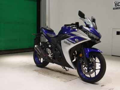 Yamaha YZF-R25 2015