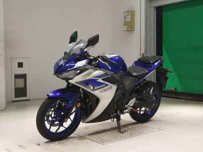 Yamaha YZF-R25 2015