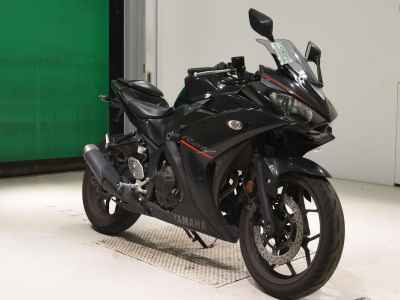 Yamaha YZF-R25 2018