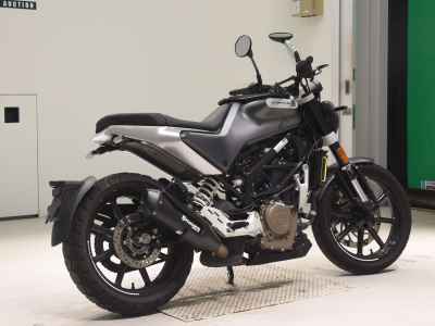 Husqvarna Svartpilen 250