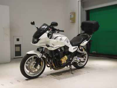 Honda CB1300 Super Boldor 2011