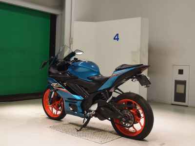 Yamaha YZF-R3 2021