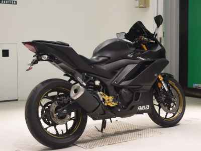 Yamaha YZF-R25 2019