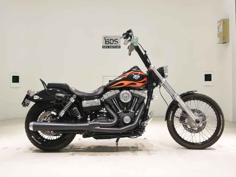 Harley-Davidson Wide Glide FXDWG1580 2012