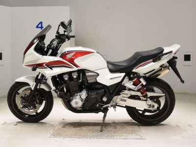 Honda CB1300 Super Boldor 2011