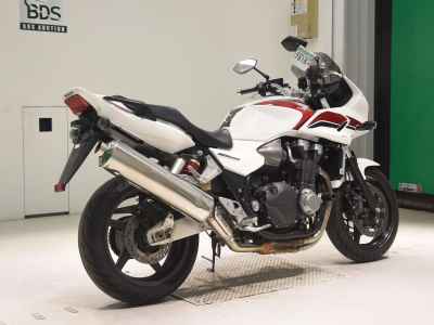 Honda CB1300 Super Boldor 2011