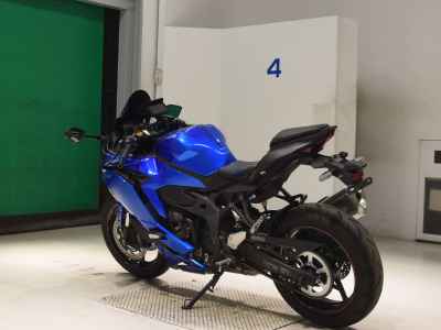Kawasaki Ninja ZX-4R 2024