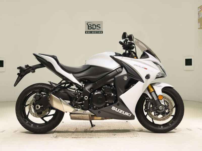 Suzuki GSX-S1000F 2018