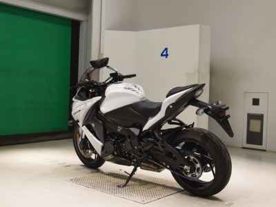 Suzuki GSX-S1000F 2018