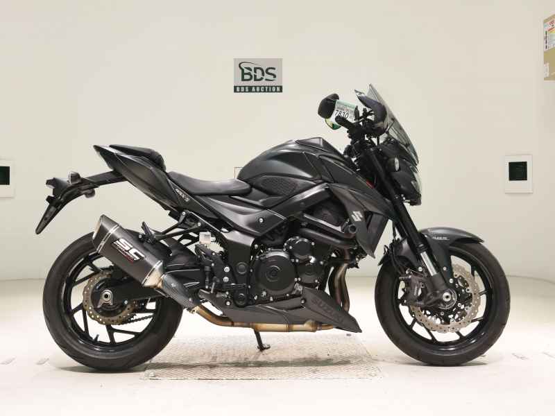 Suzuki GSX-S750 2021