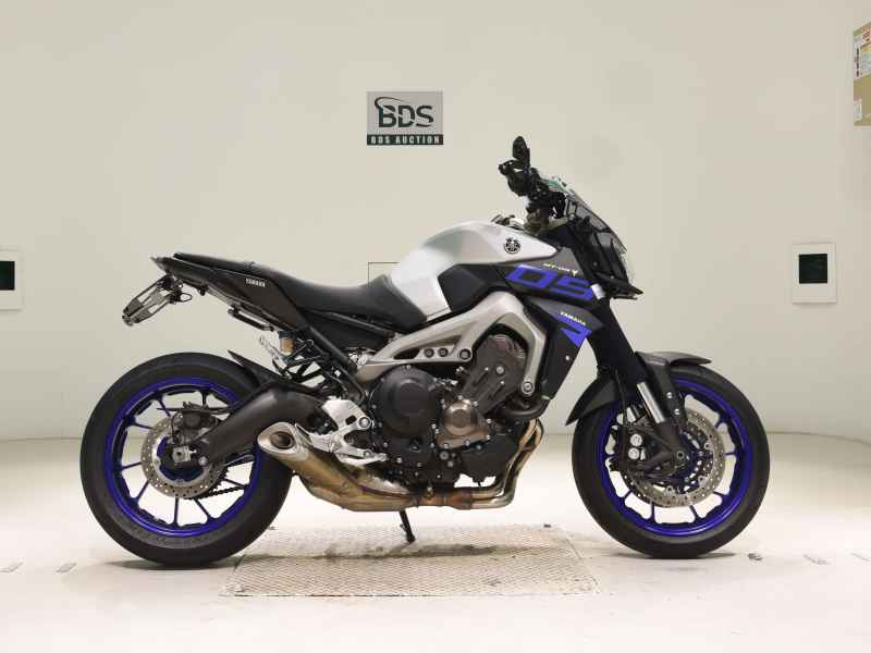 Yamaha MT-09 2015