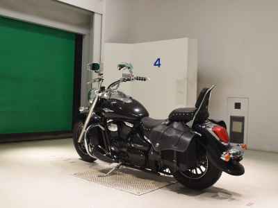 Suzuki Intruder 400 Classic 2009