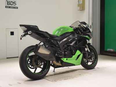 Kawasaki Ninja ZX-6R 2010