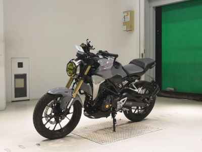 Honda CB250R 2019