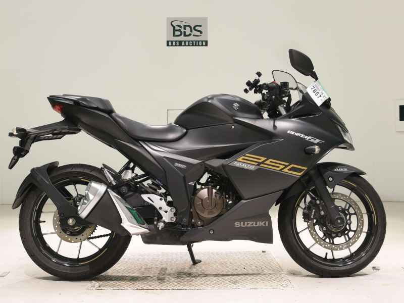 Suzuki Gixxer 250SF
