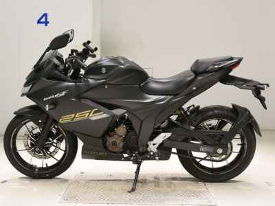 Suzuki Gixxer 250SF