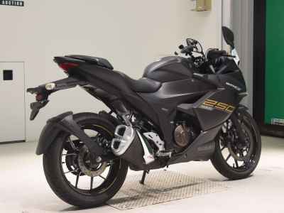 Suzuki Gixxer 250SF