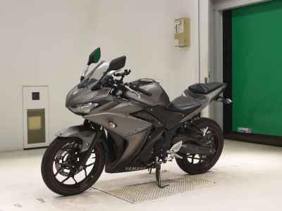 Yamaha YZF-R25 2016