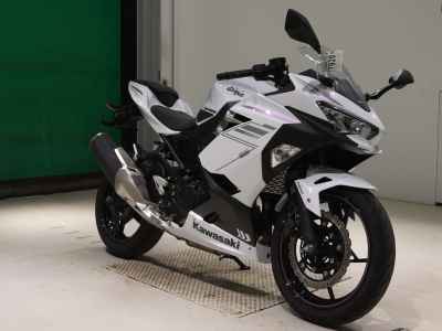 Kawasaki Ninja 400 2023