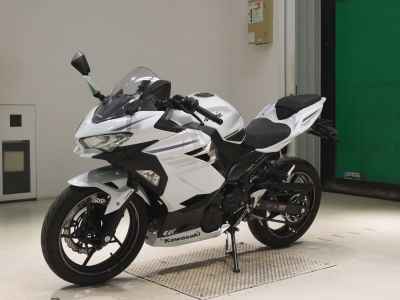 Kawasaki Ninja 400 2023