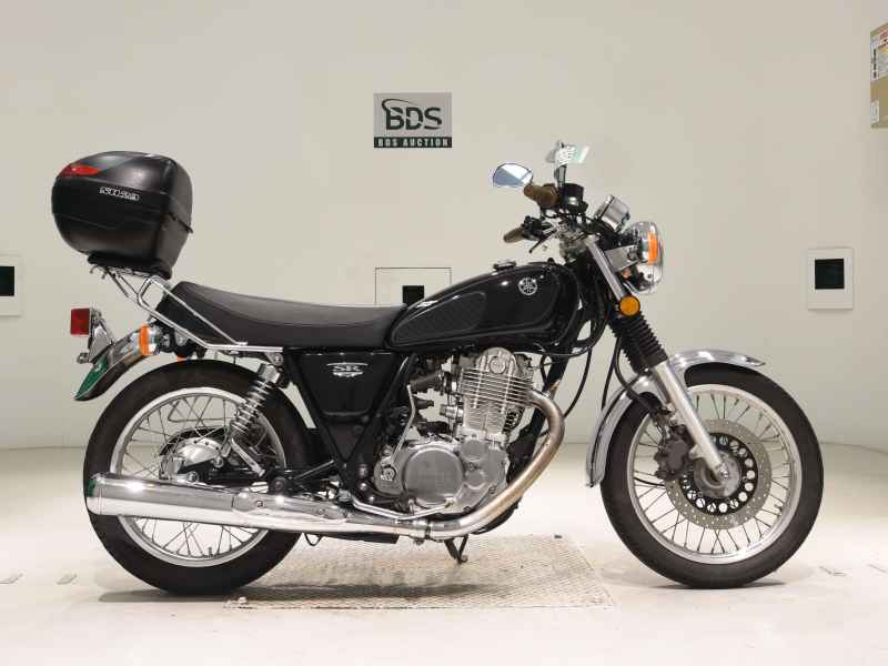 Yamaha SR400 2016