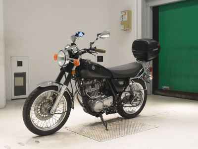 Yamaha SR400 2016