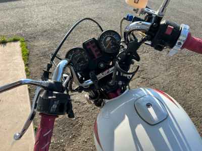 Suzuki GSX250L