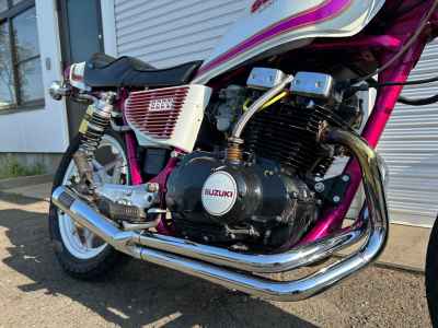 Suzuki GSX250L