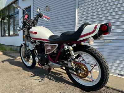 Suzuki GSX250L
