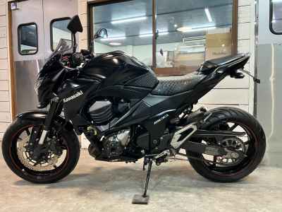 Kawasaki Z800 2013