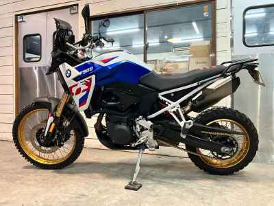 BMW F900GS 2024