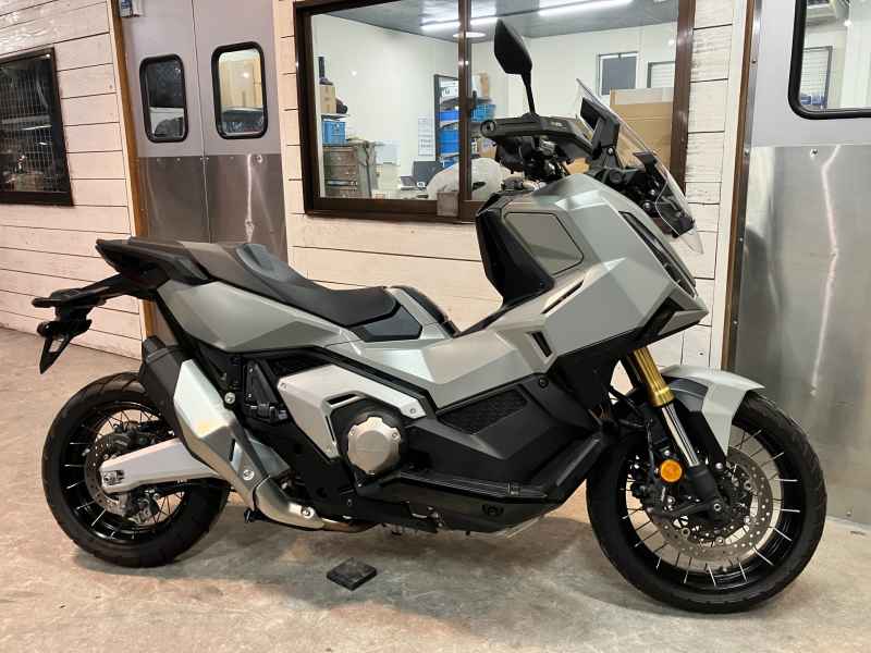 Honda X-Adv 750 2025