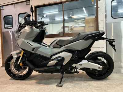 Honda X-Adv 750 2025