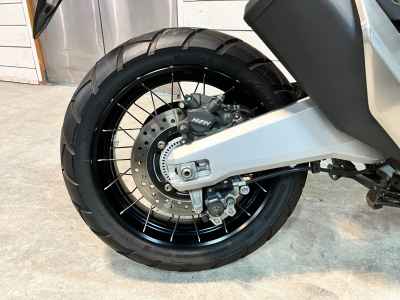 Honda X-Adv 750 2025