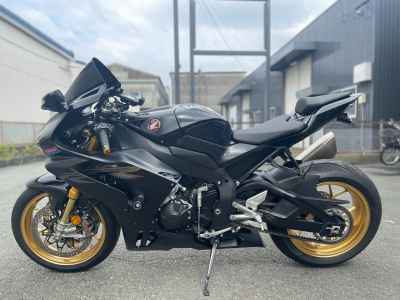 Honda CBR1000RR-R FB SP 2024
