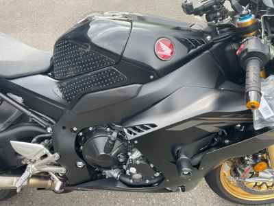 Honda CBR1000RR-R FB SP 2024