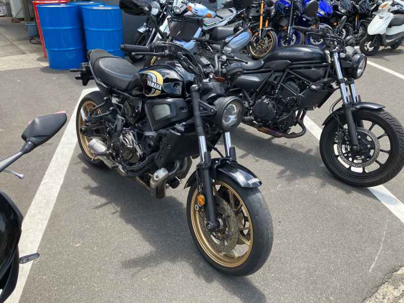 Yamaha XSR700 2022