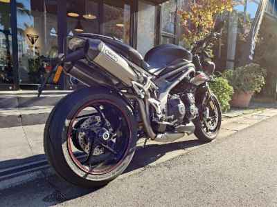 Triumph Street Triple RS 2018