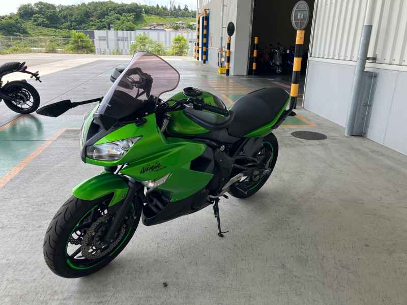 Kawasaki Ninja 400 2012