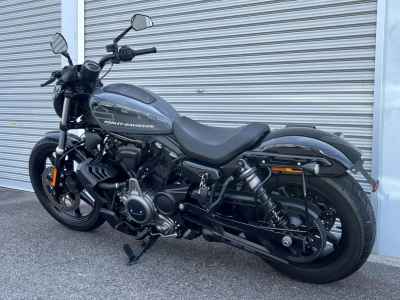 Harley-Davidson RH975 NIGHT STAR 2022