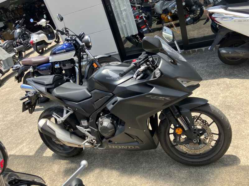 Honda CBR400R 2024