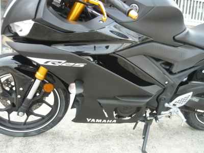 Yamaha YZF-R25 2019