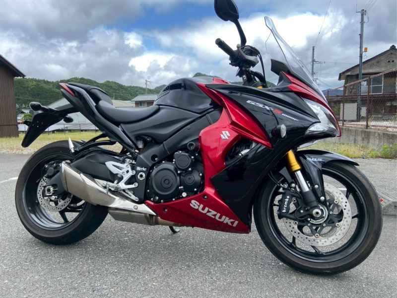 Suzuki GSX-S1000F 2015