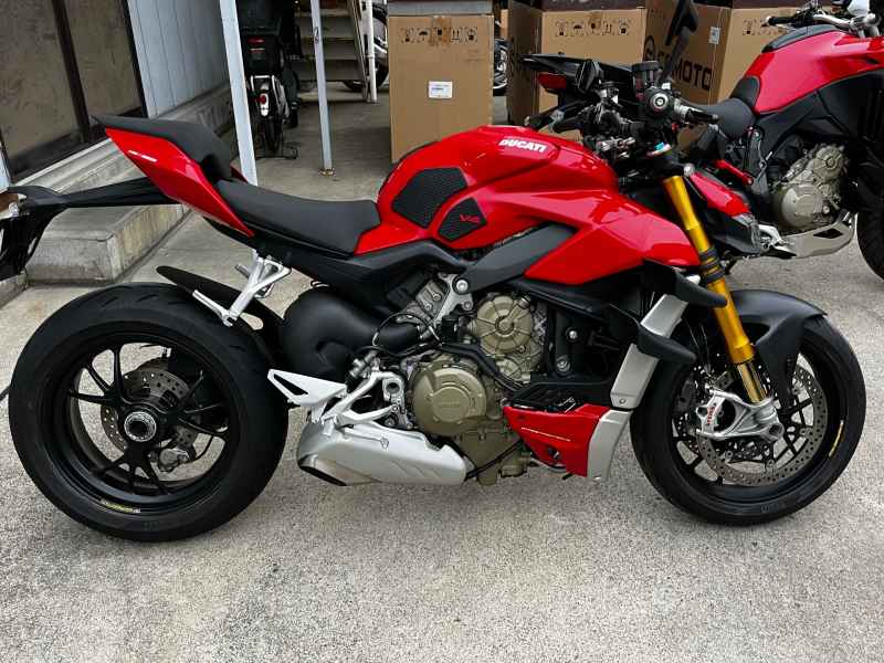 Ducati Streetfighter V4S 2021