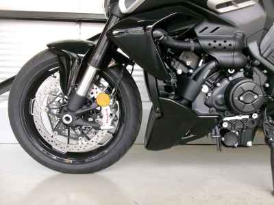 Ducati Diavel V4 2024