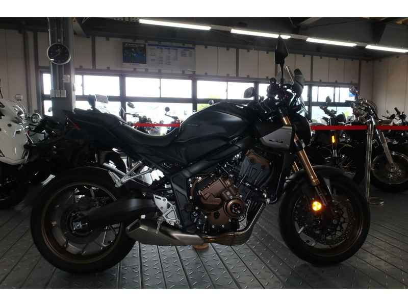 Honda CB650R E-Clutch 2025